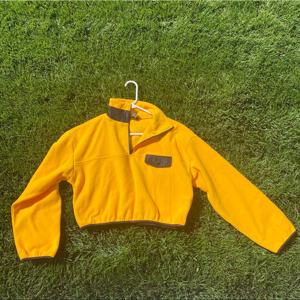 Forever21 Cropped Sweater